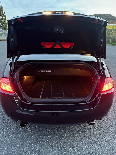 Jaguar XKR Cabrio V8